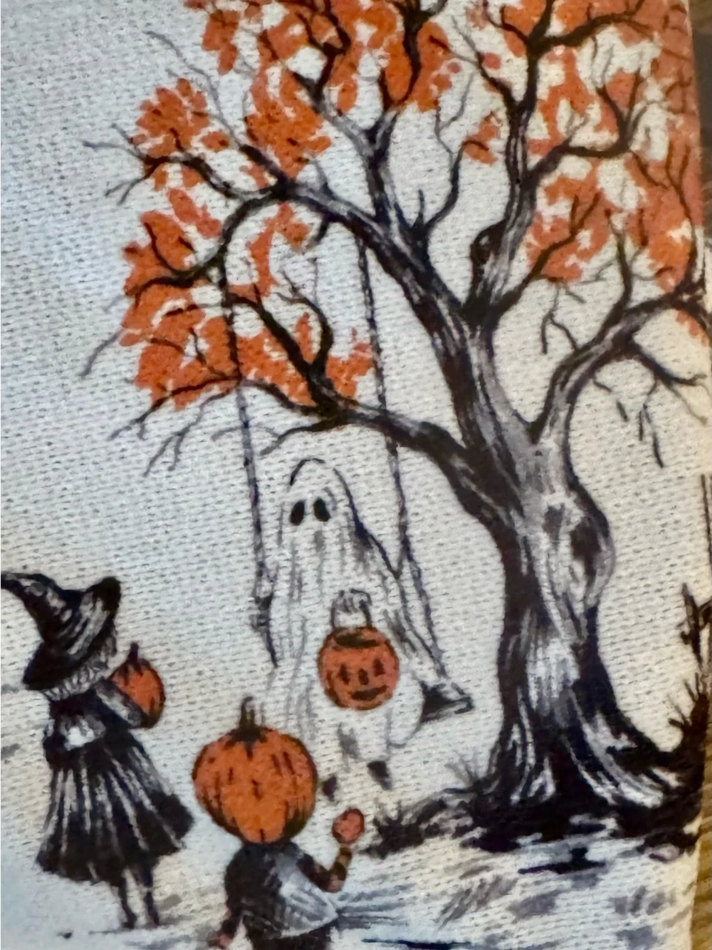 Nicole Miller Halloween Village Reversible Decorative Throw - Gorgeous Blanket!